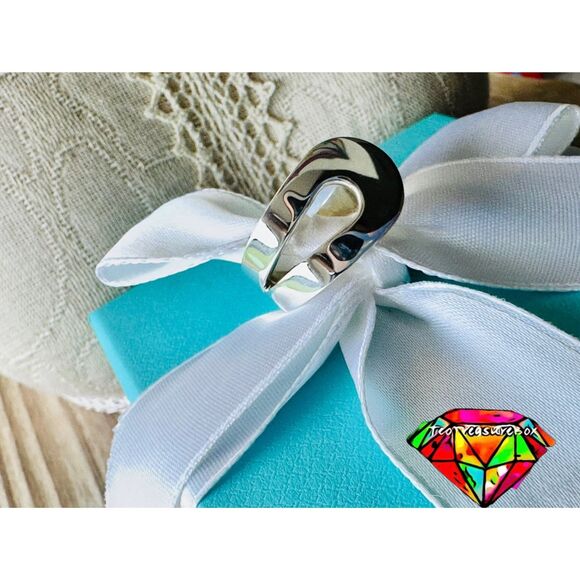 Tiffany & Co. Out of Retirement Loop Ring in Silver, sz 6.5 - Picture 4 of 7